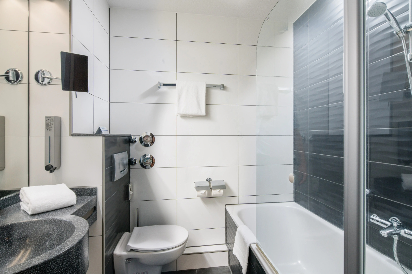 Airways Hotel Frankfurt Airport West