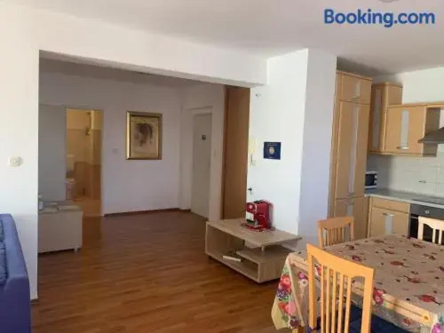 Apartment Galerija Istok-Zapad