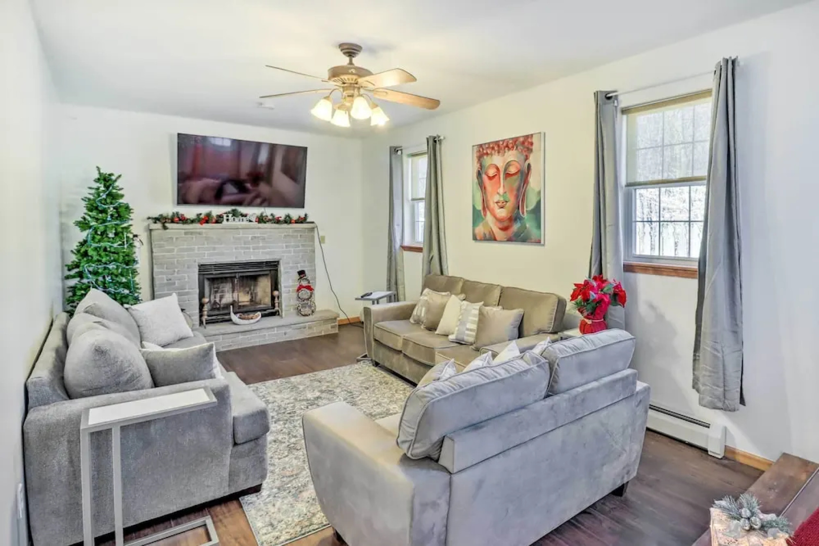 Beautiful Effort Escape w/ Private Hot Tub!