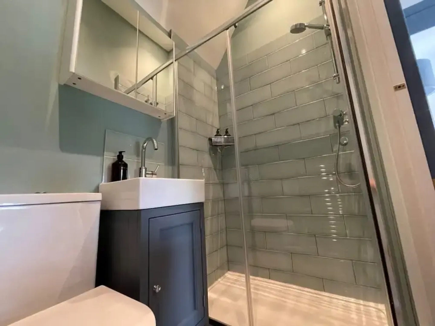 Luxury Home With Large Garden - The School House