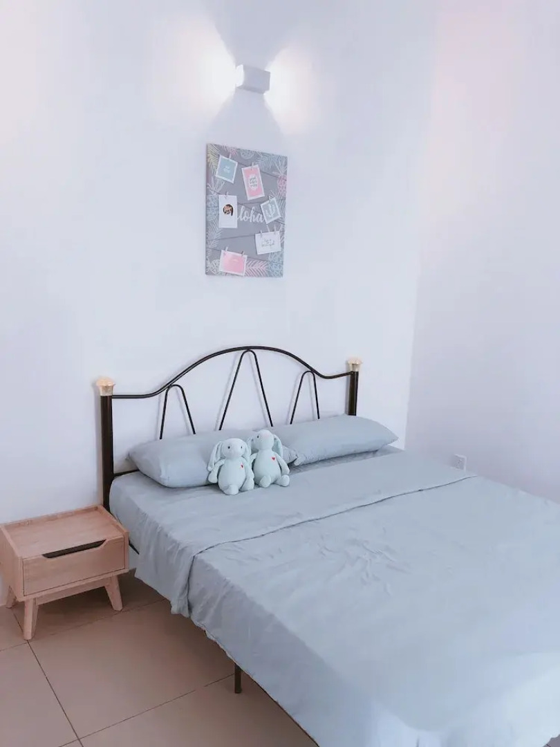 Barrington Penthouse by Loo