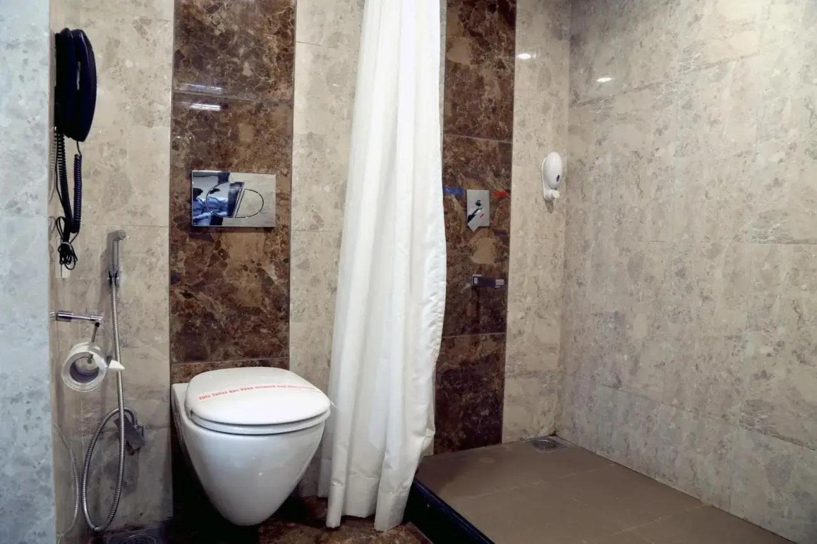 Hotel Vrishali Executive Kolhapur