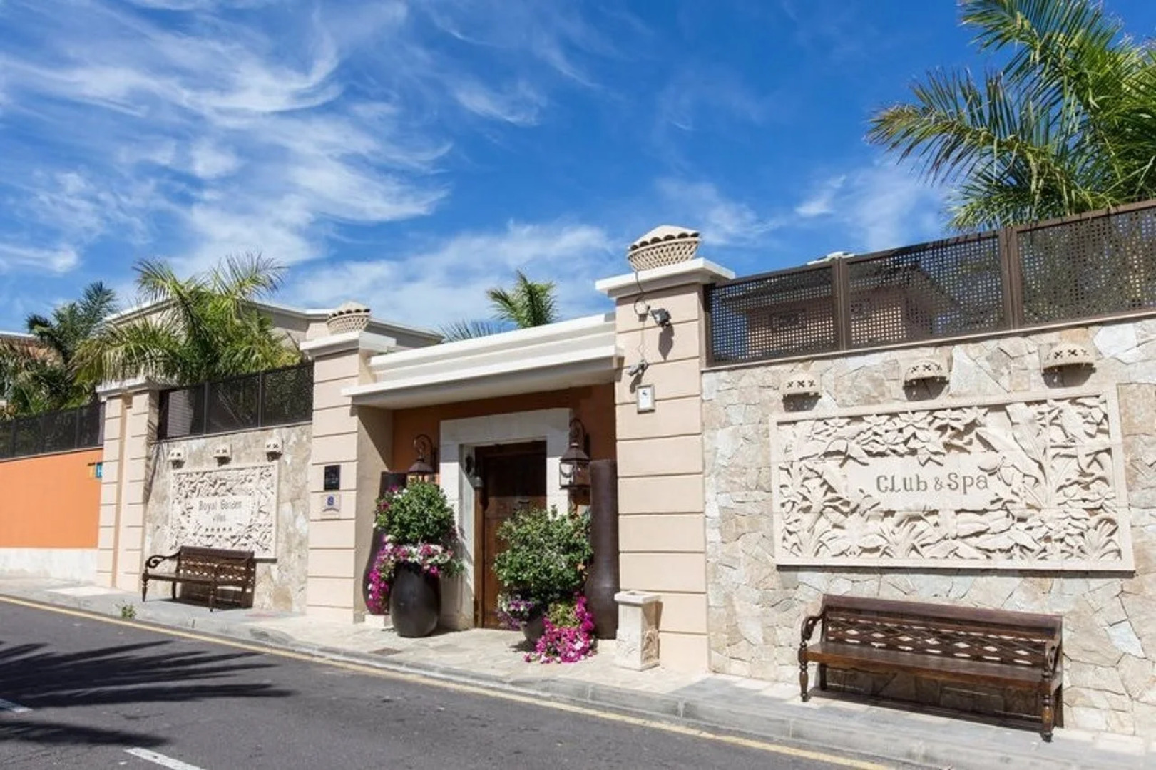 Royal Garden Villas & Spa