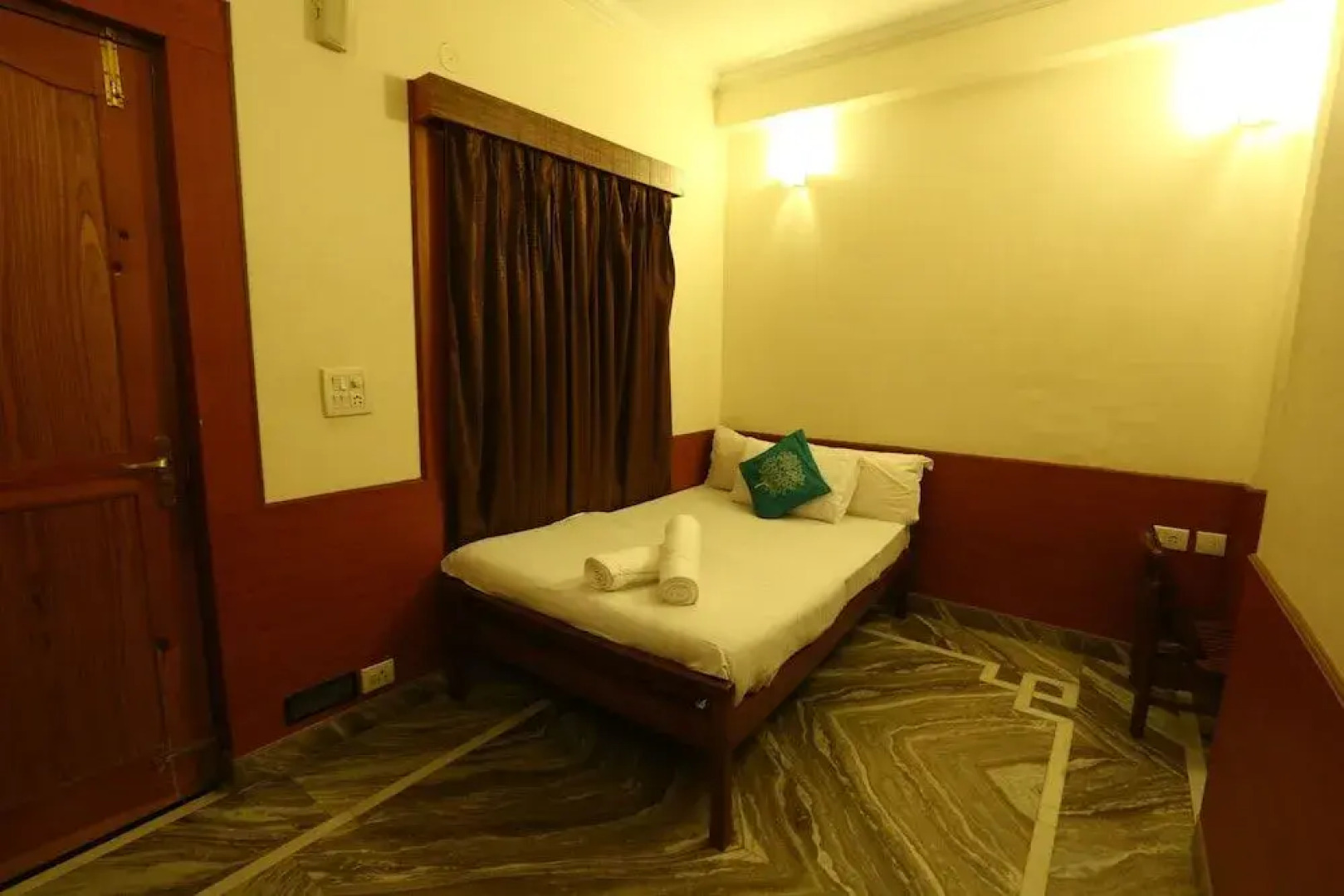 Hotel Samdupling Himalayan Brothers