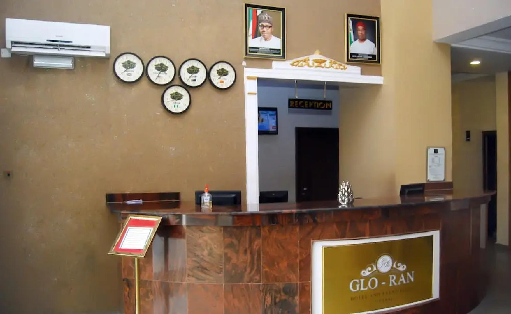 Glo-ran Hotel and Event Place