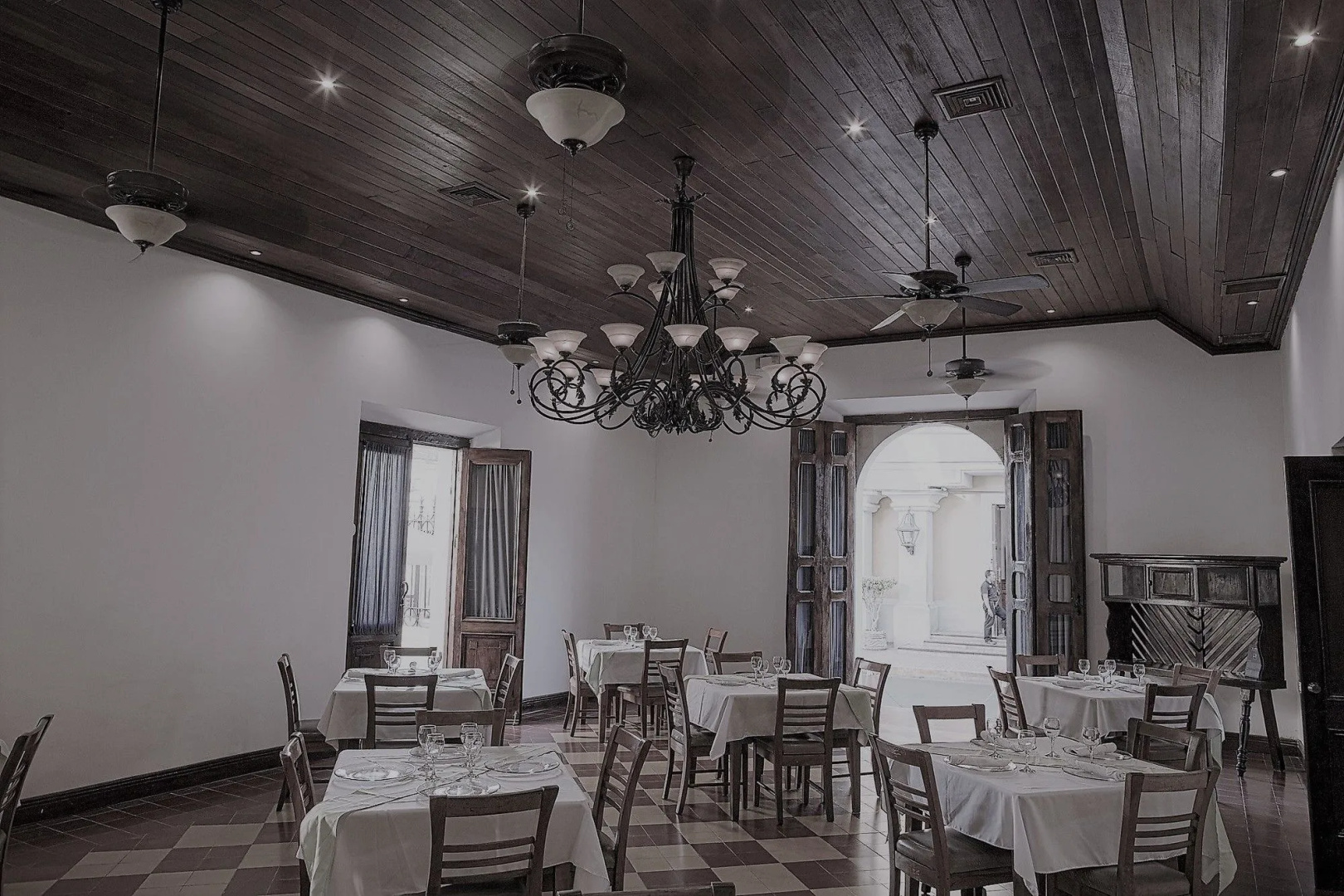 Hotel La Perla