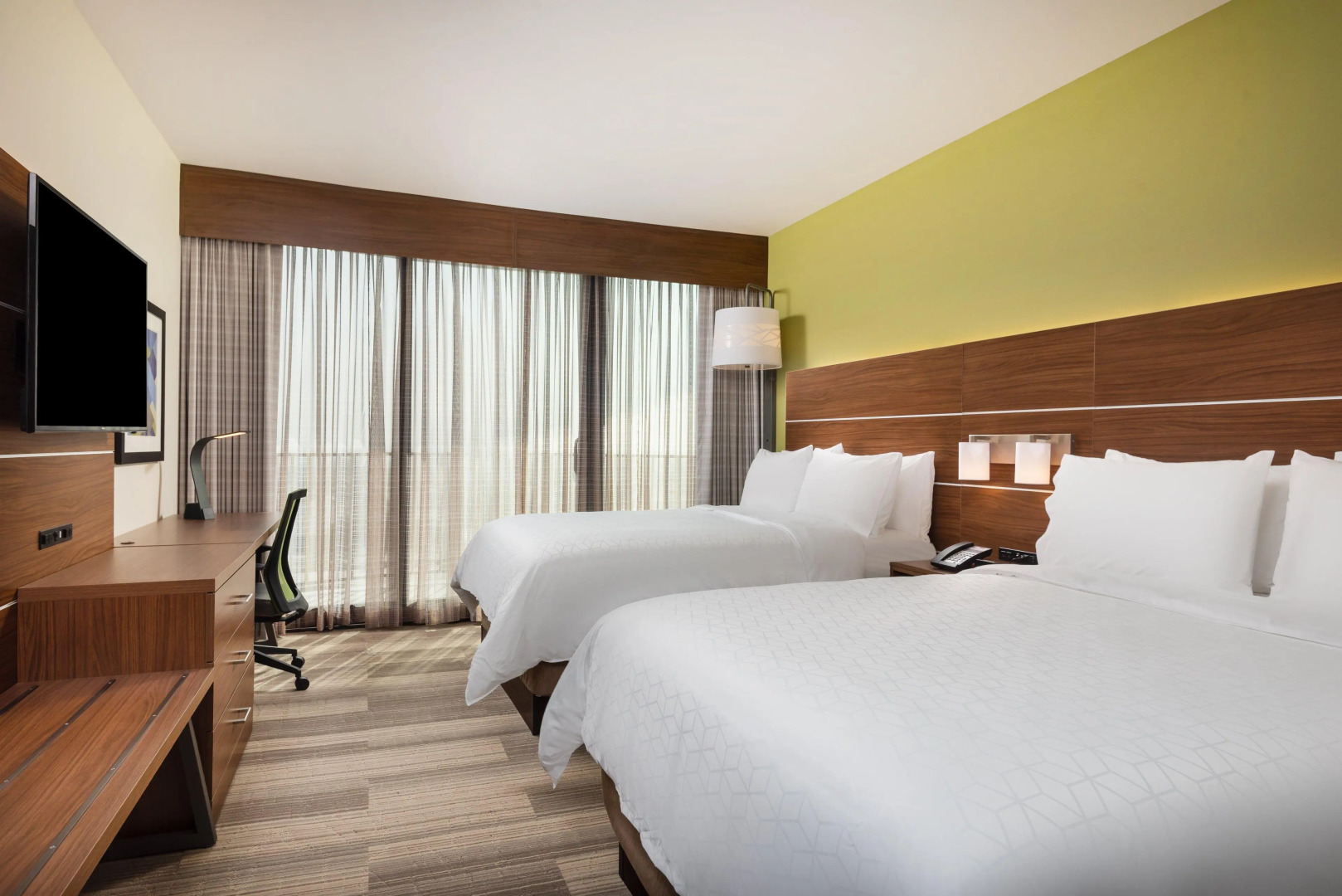 Holiday Inn Express & Suites Santa Ana - Orange County by IHG