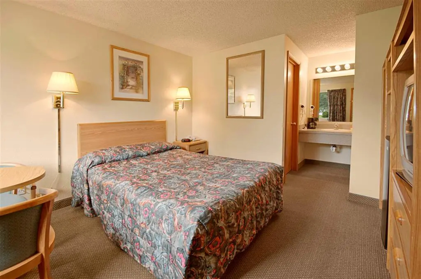 Days Inn by Wyndham Richland