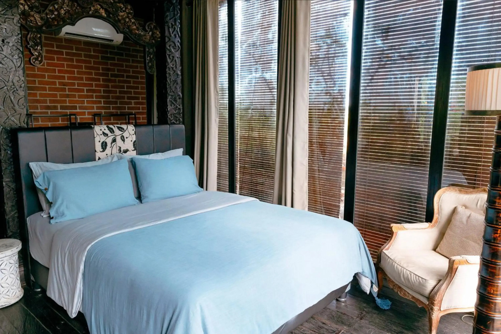 Most Exotic Beachfront Villa Keong