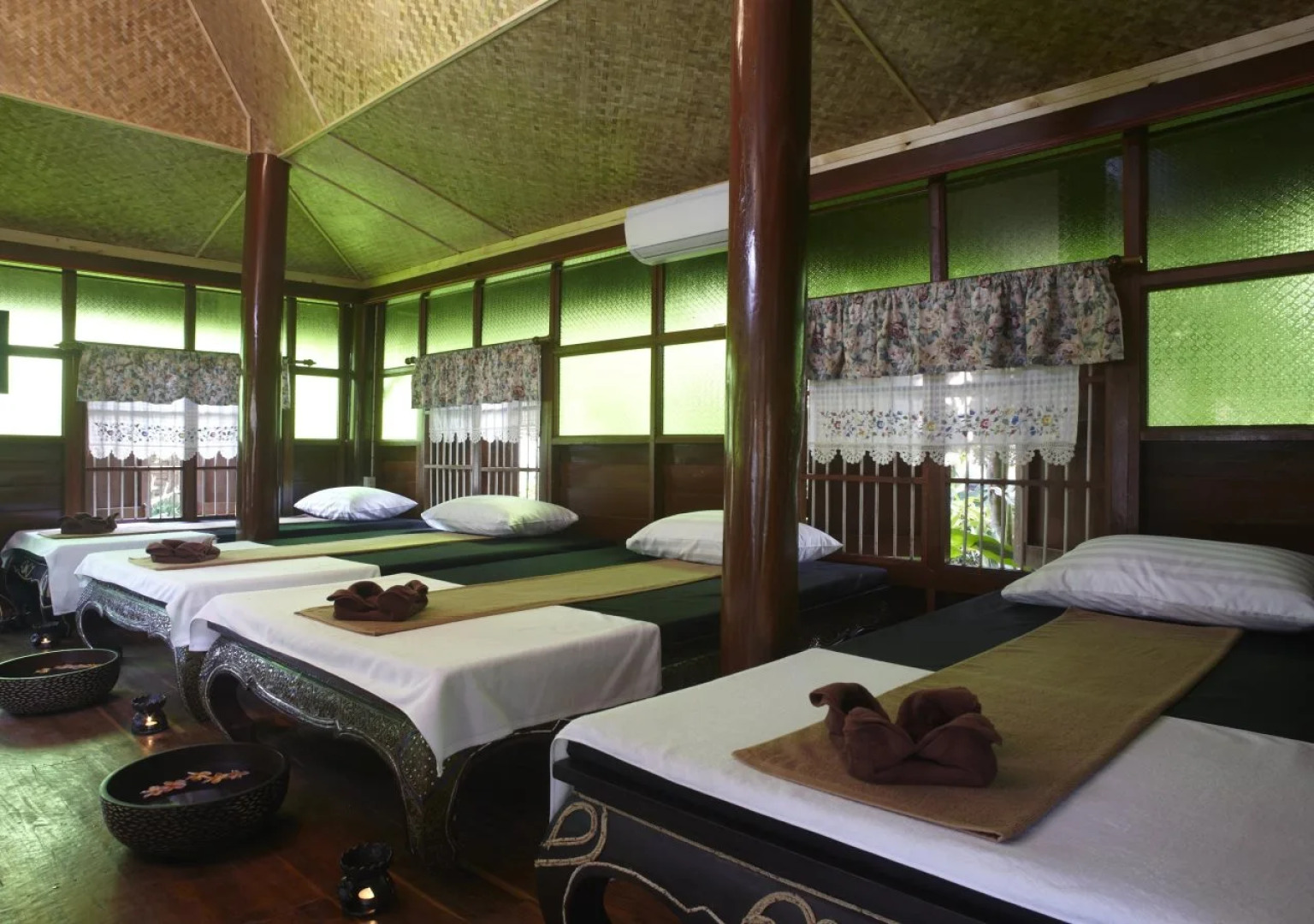 360 Tanawasin Resort & Spa