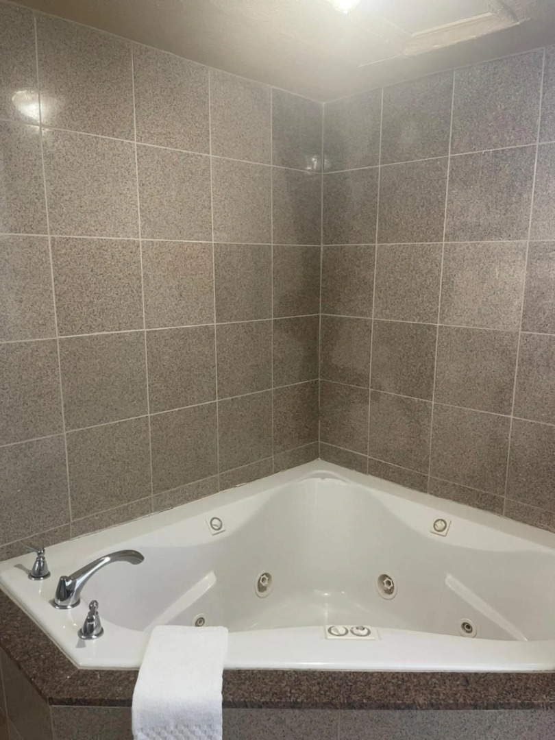 FairBridge Inn & Suites McDonough