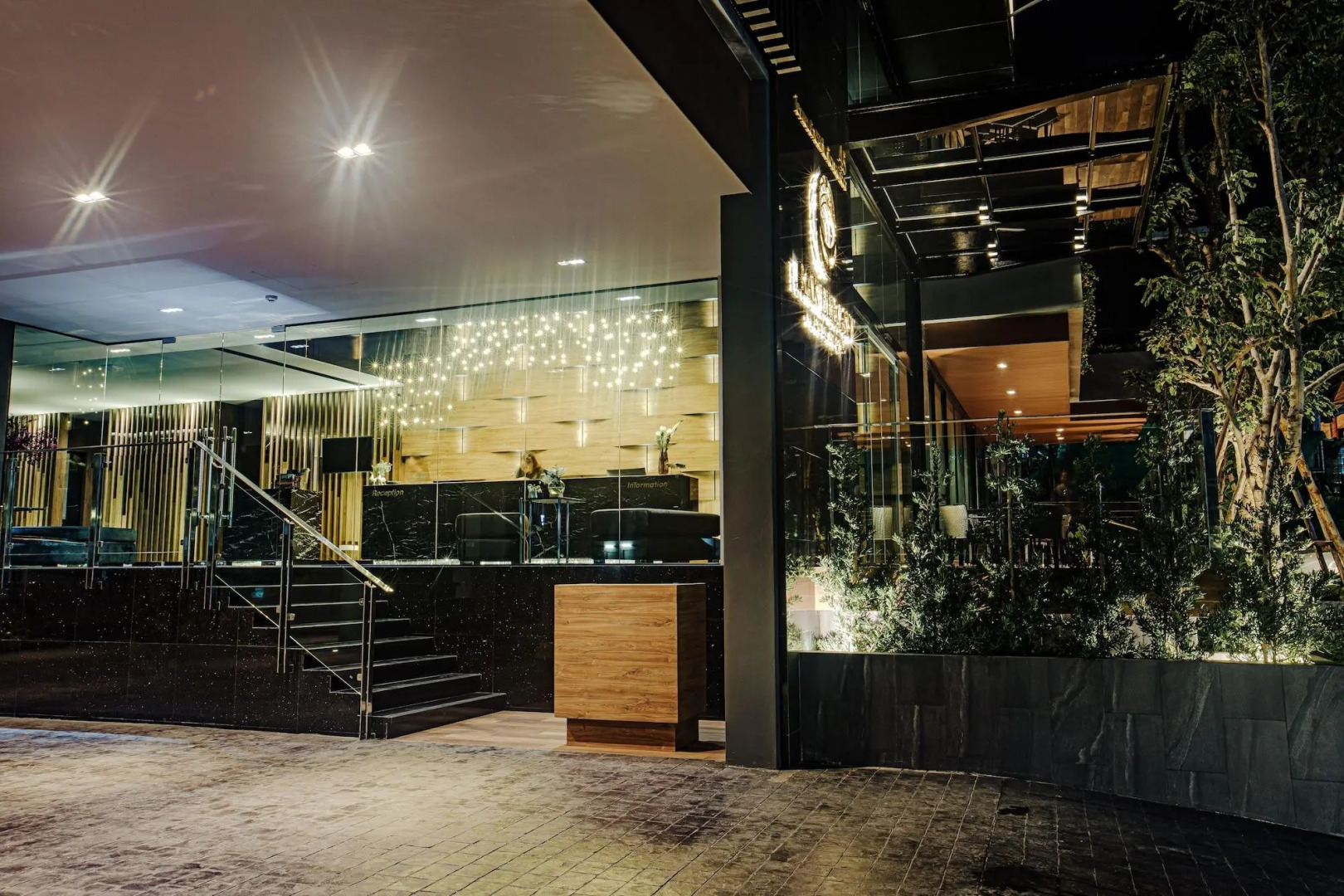 Rak Elegant Hotel Patong