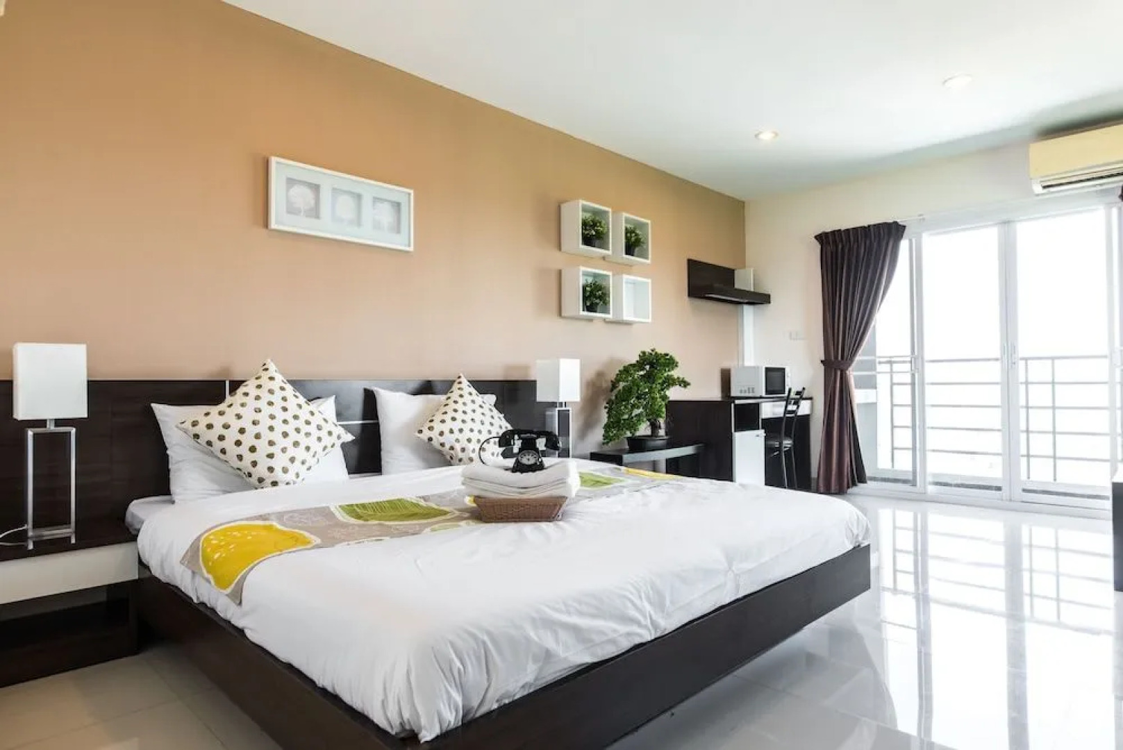 Grand Holiday Residence