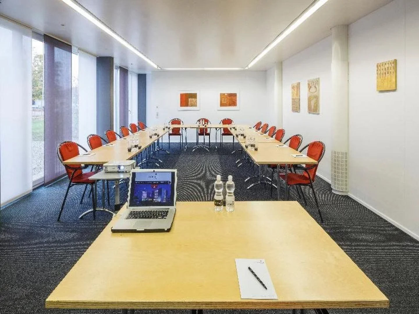 Primestay Hotel by Kostbar