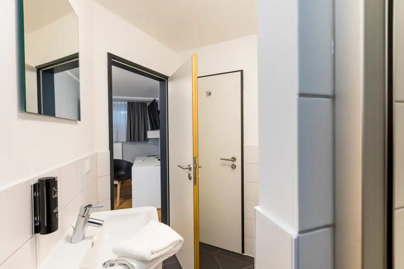 mk | monteurzimmer eschborn