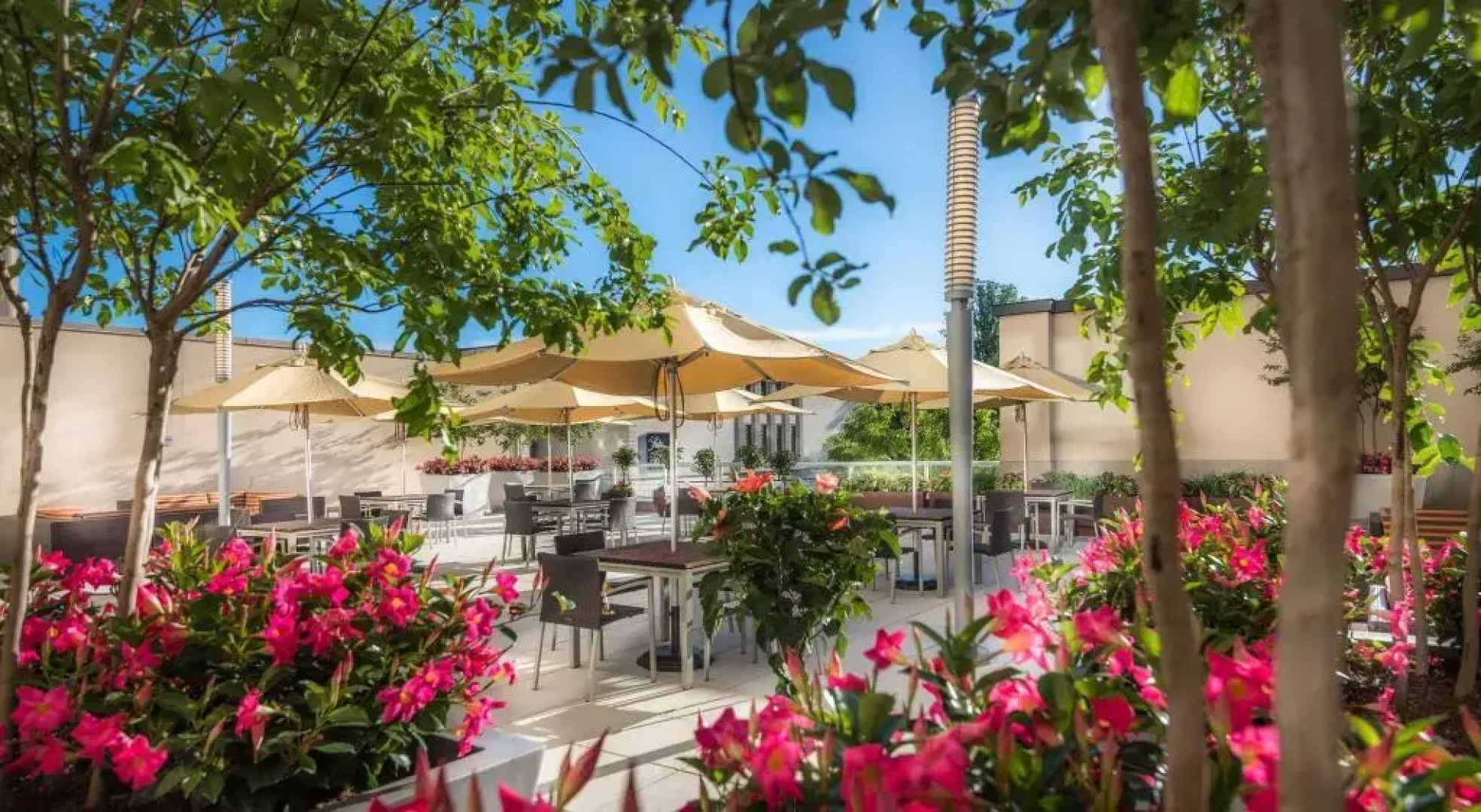 Courtyard Bethesda Chevy Chase