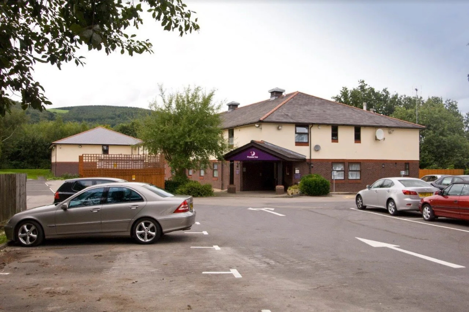 Premier Inn Caerphilly (Corbetts Lane)