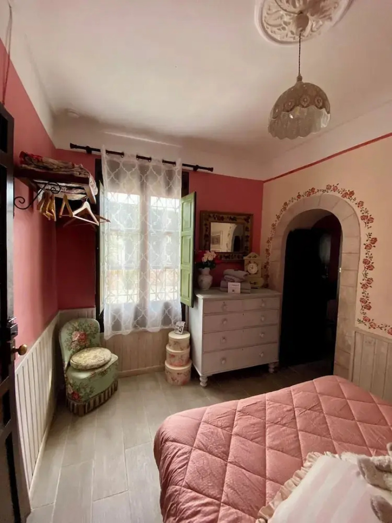 Self Catering Accommodation for the Larger Group