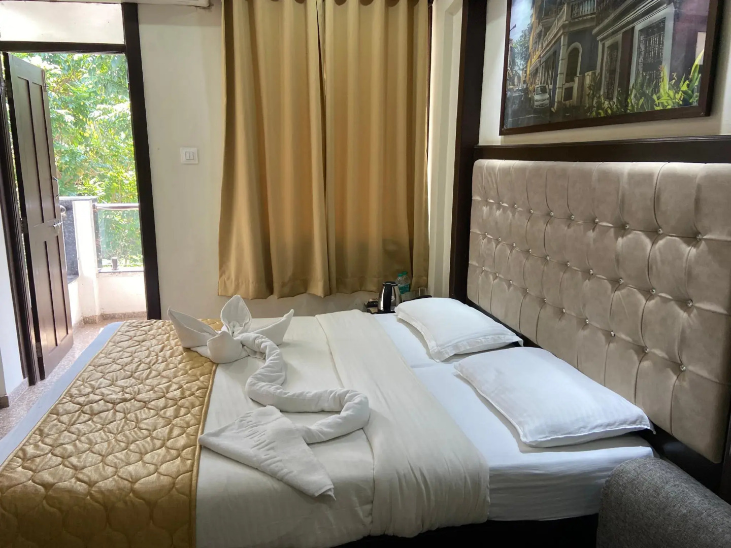 Valentines Retreat- Near Candolim Beach