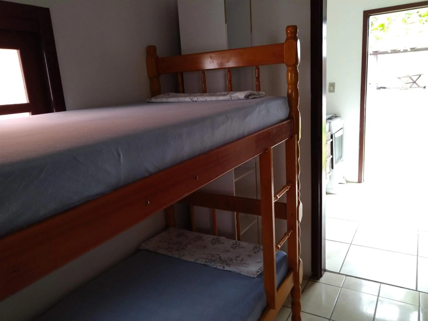 Villa Chá by Charibas