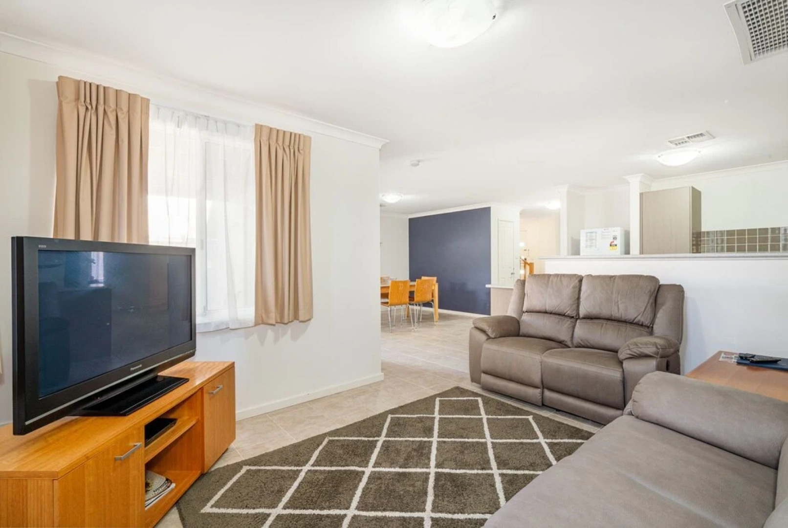 The Beach Hive - U51 Cape View Resort