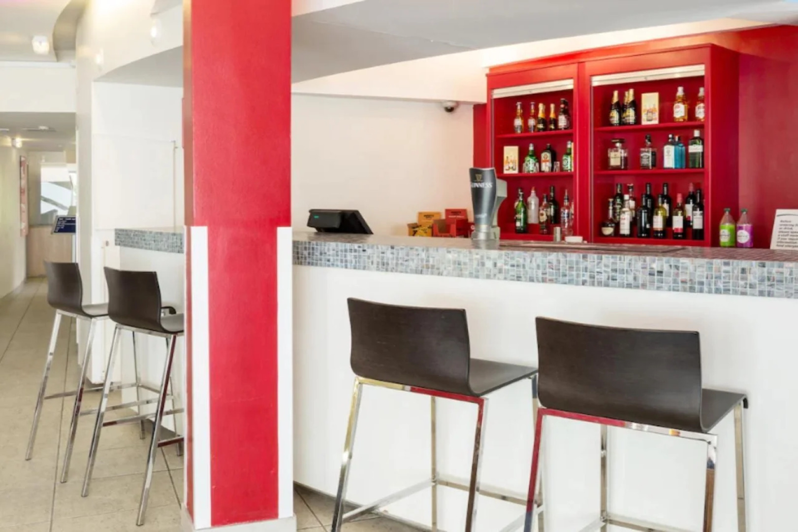 Travelodge Dundee Strathmore Avenue