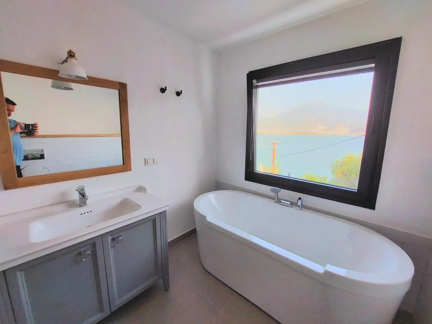 Ece Hotel Sovalye Island