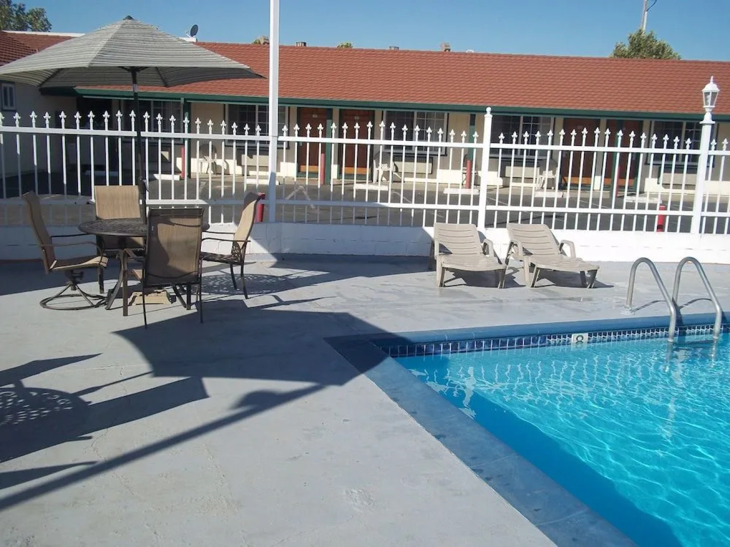 Holiday Motel Oakdale