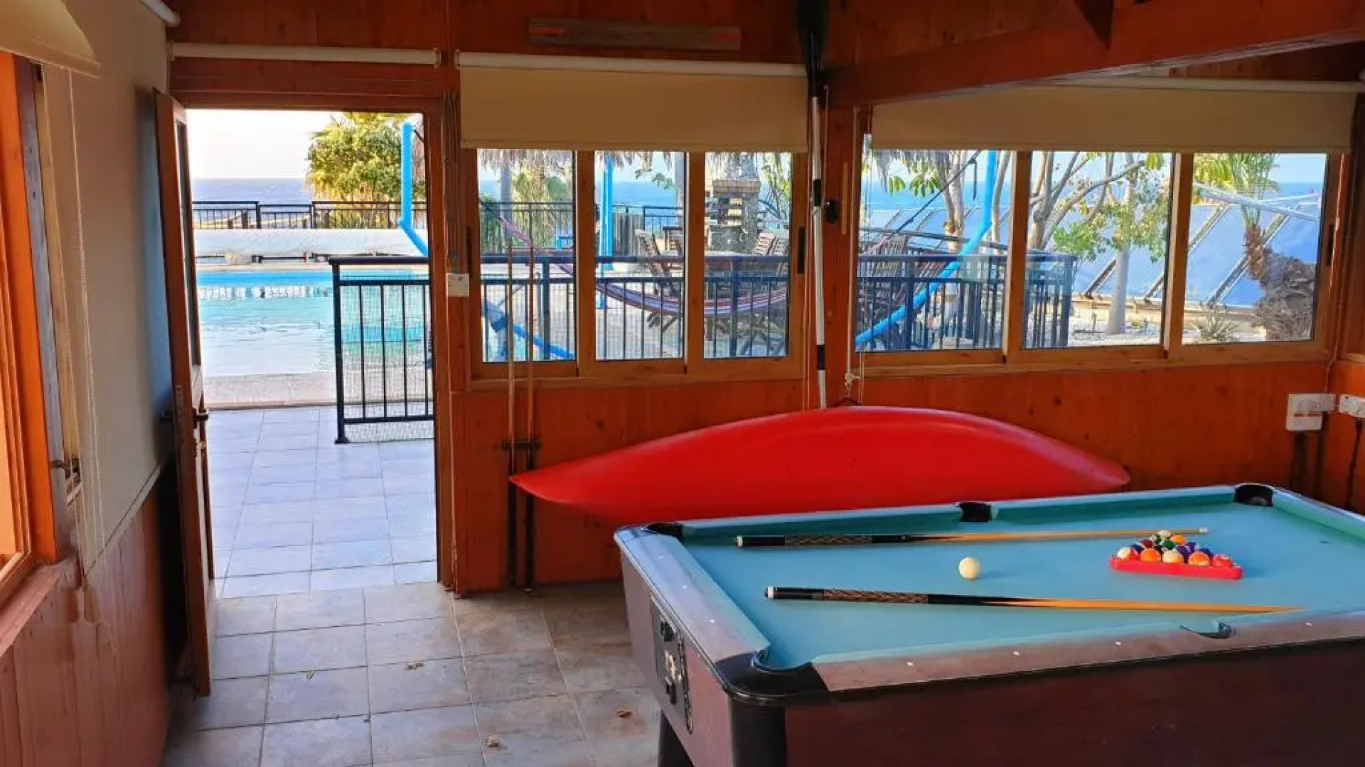 Astrofegia Beach Villa