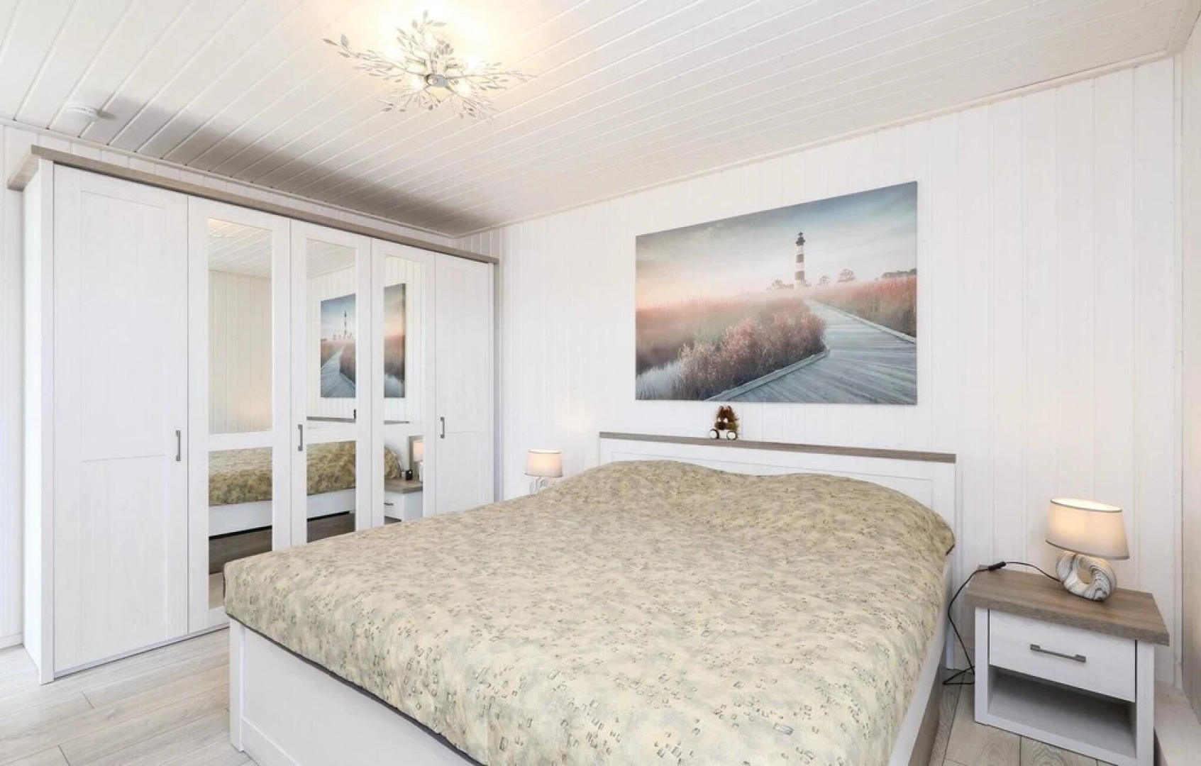 Awesome Home in Zerpenschleuse With 2 Bedrooms and Wifi