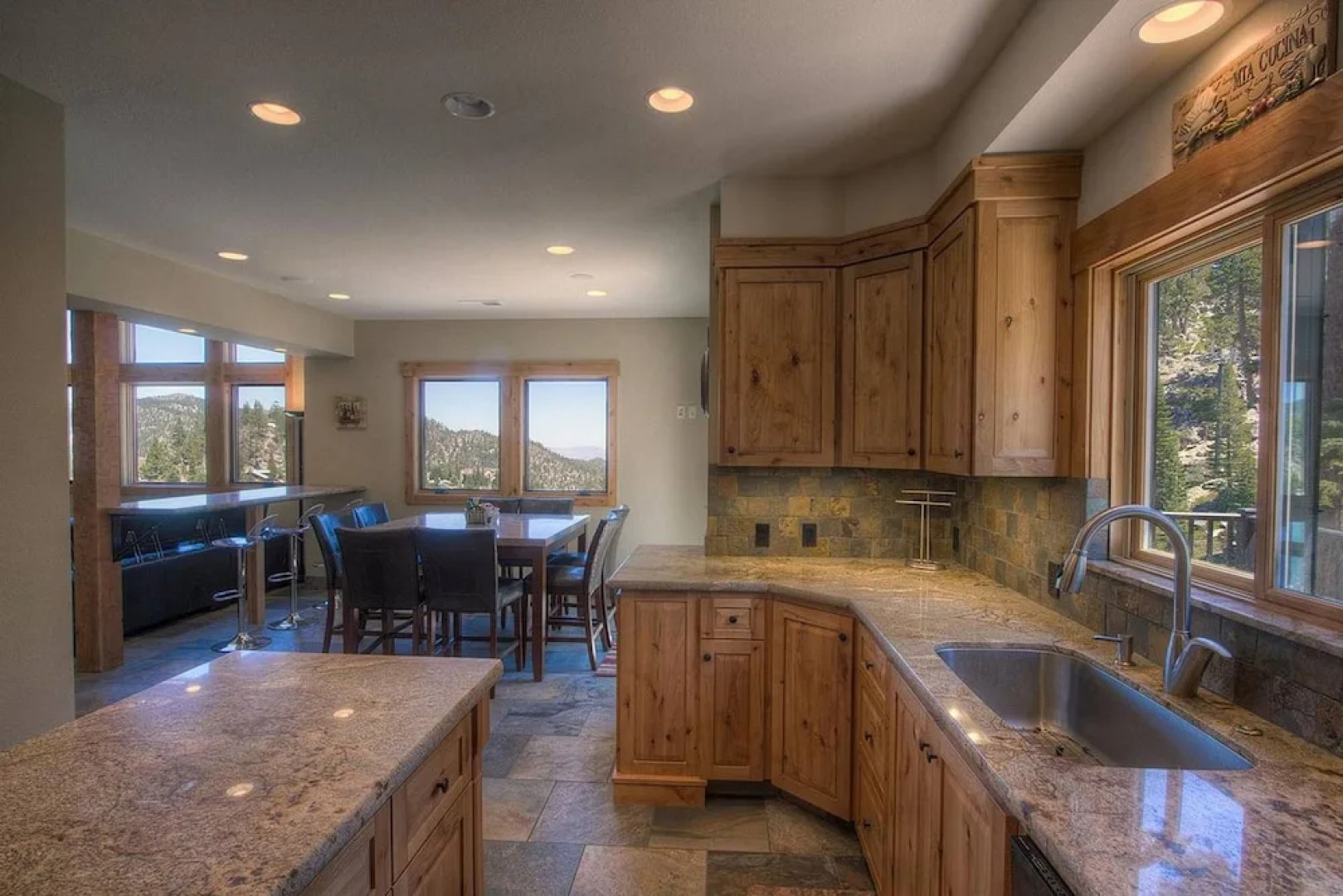 Stage Coach Run by Lake Tahoe Accommodations