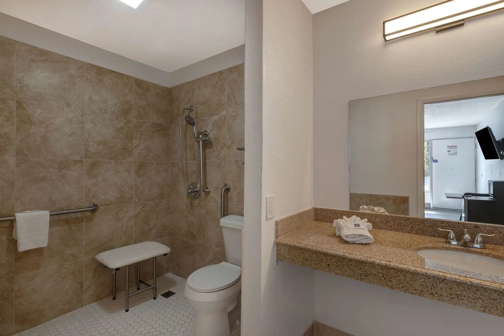 Studio 6 Branson West MO Silver Dollar City