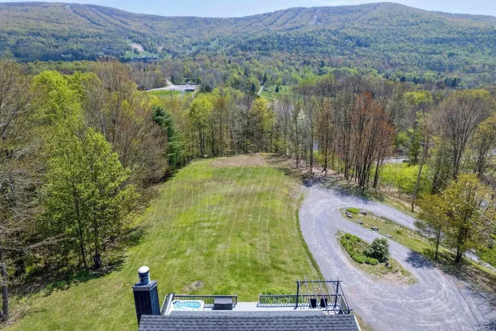 'the Mountain House:' Windham Retreat w/ Hot Tub!