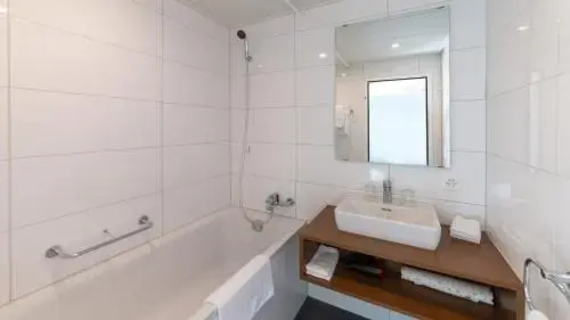 Swiss Inn Hotel & Apartments