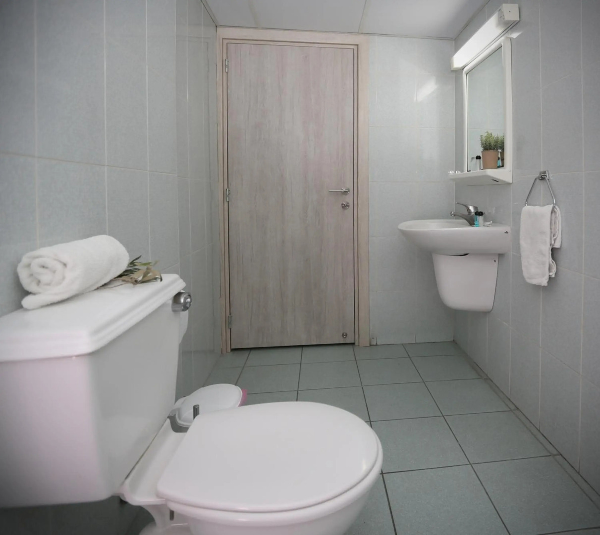 Pier Beach Hotel Apartments