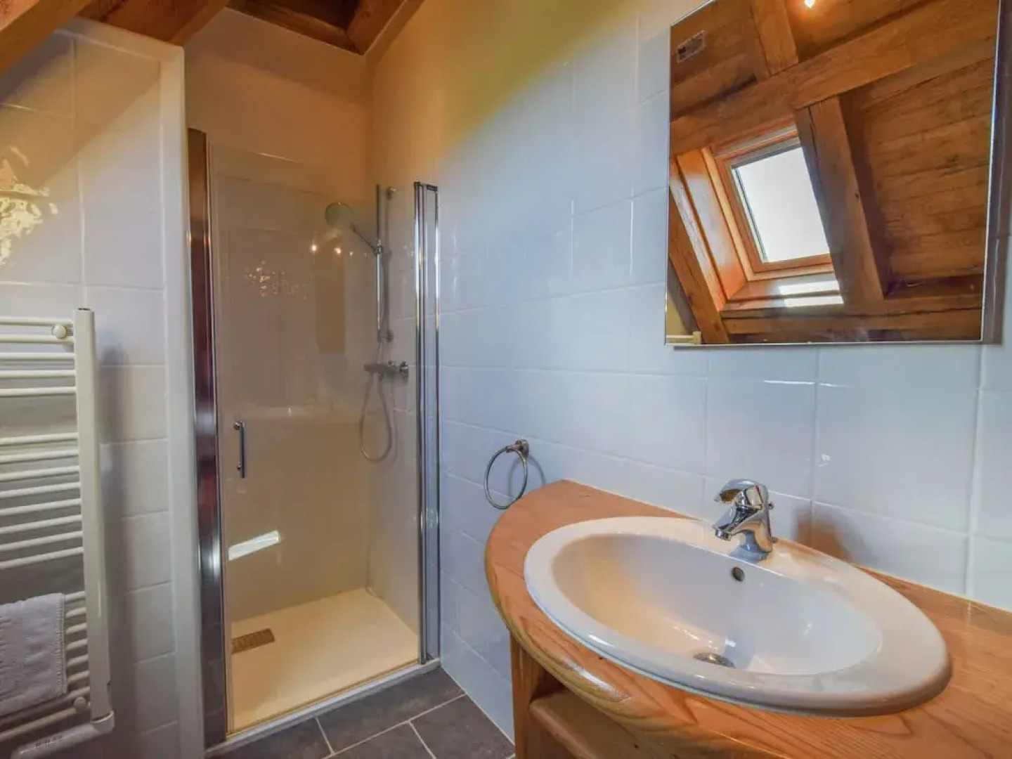 Elegant Countryside Retreat