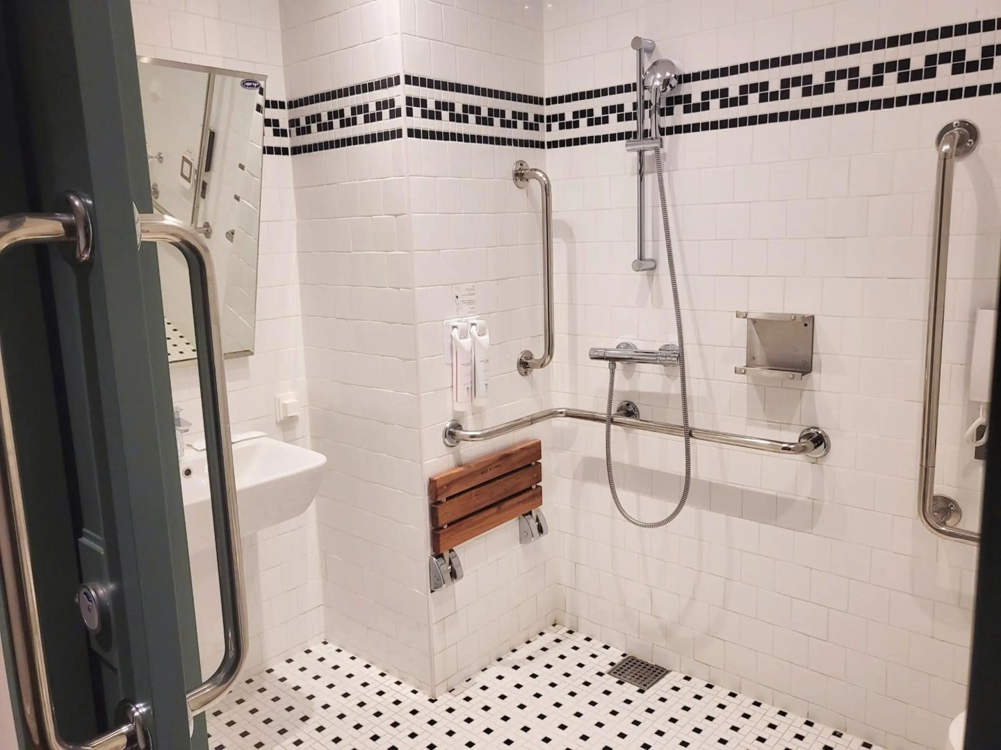 Hotel Crescendo Seoul