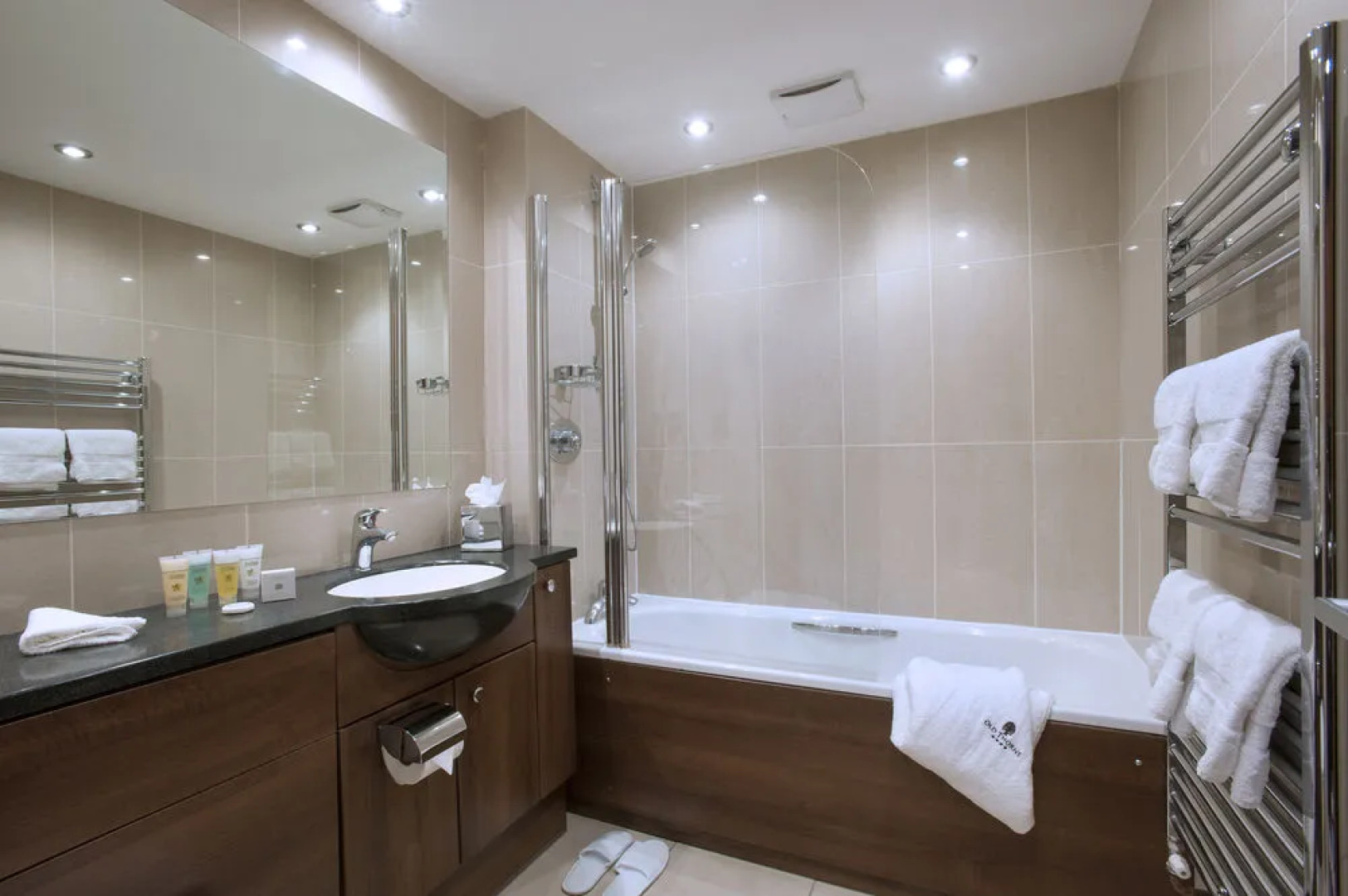 Old Thorns Hotel & Resort