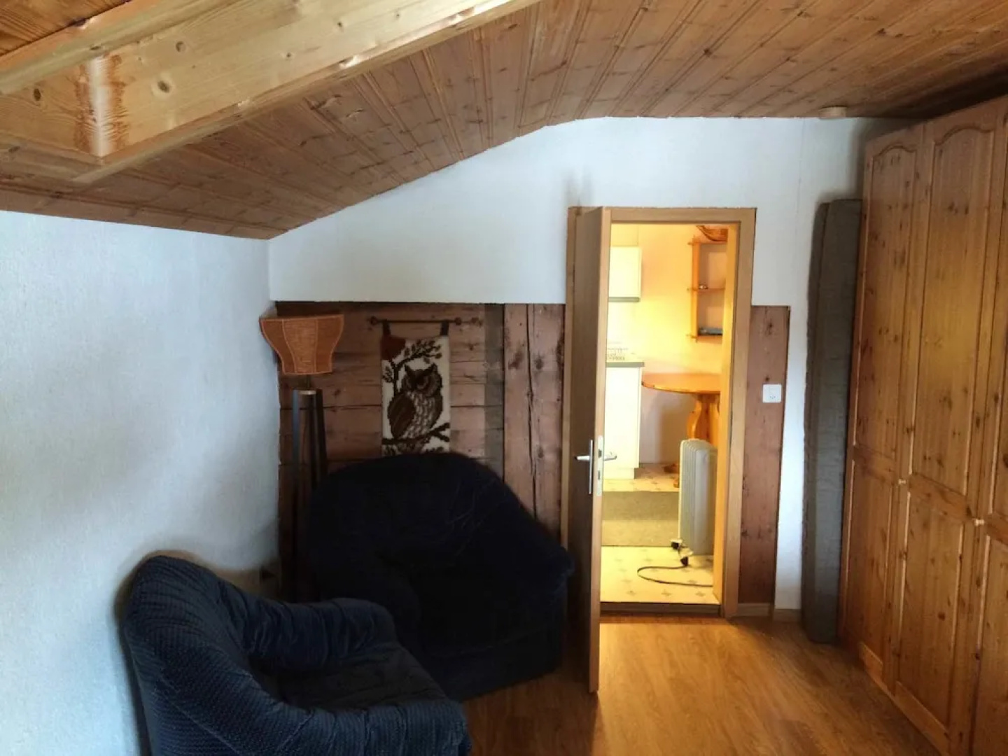 Swiss vYntage Chalets - 300 Year Old Swiss Chalet