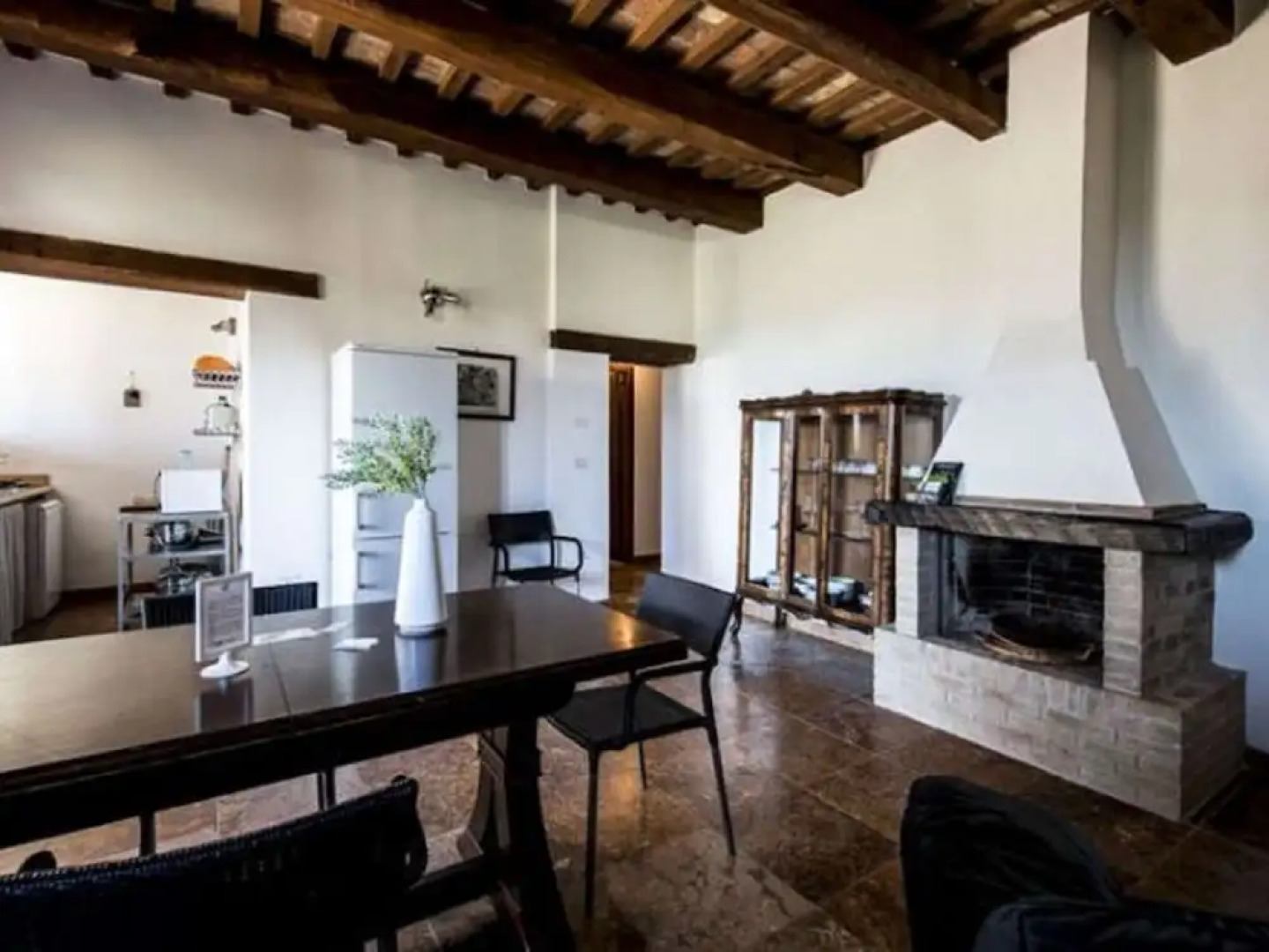 Lovely Apartment in Ascoli Piceno with Hot Tub