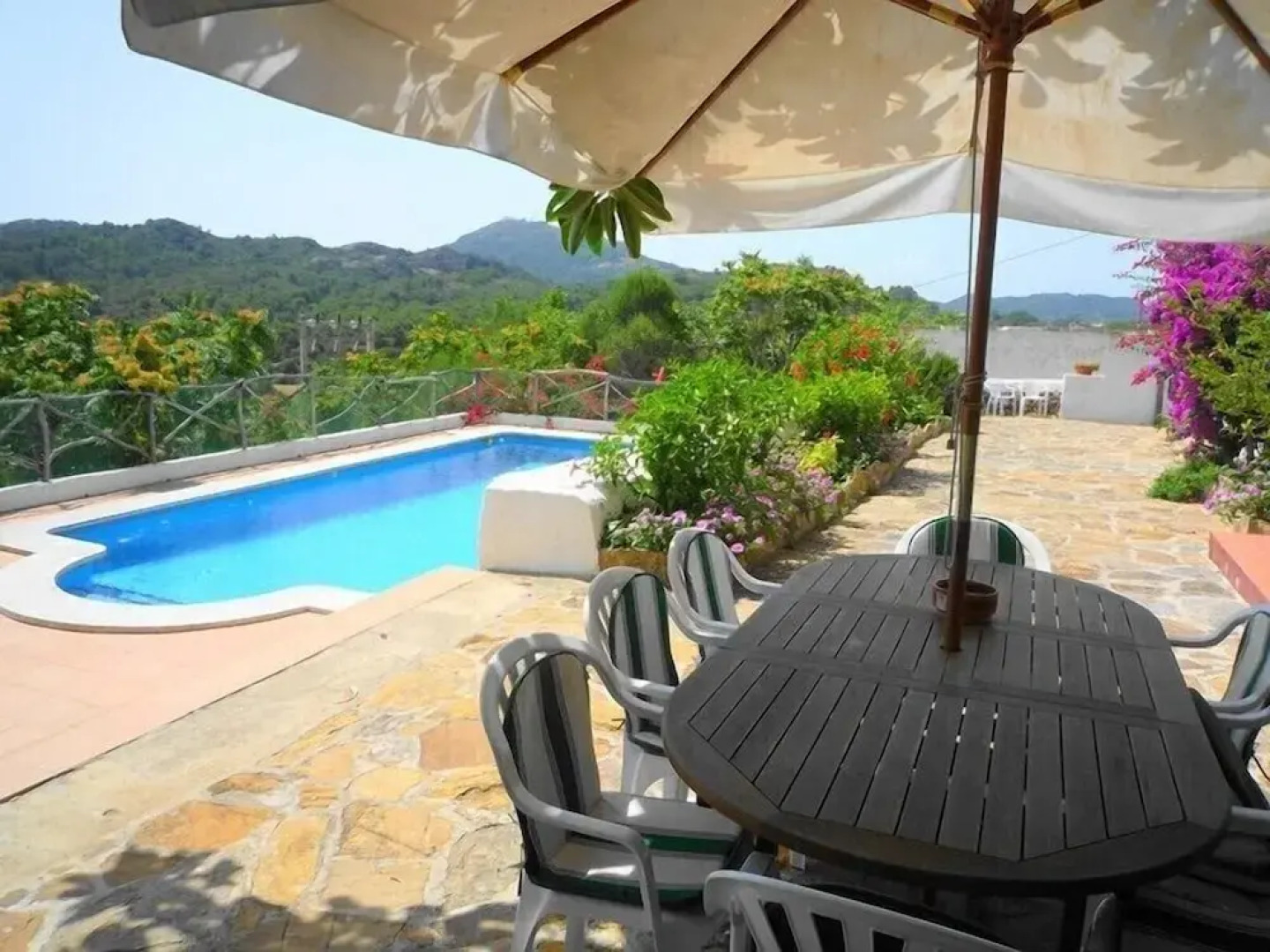 Hostal Rural El Rocío