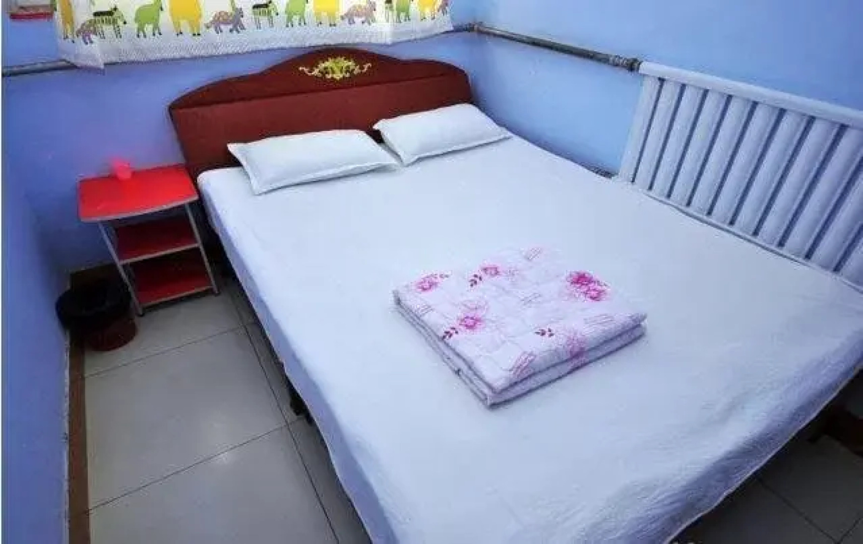 Zhangqiu Longfeng Inn