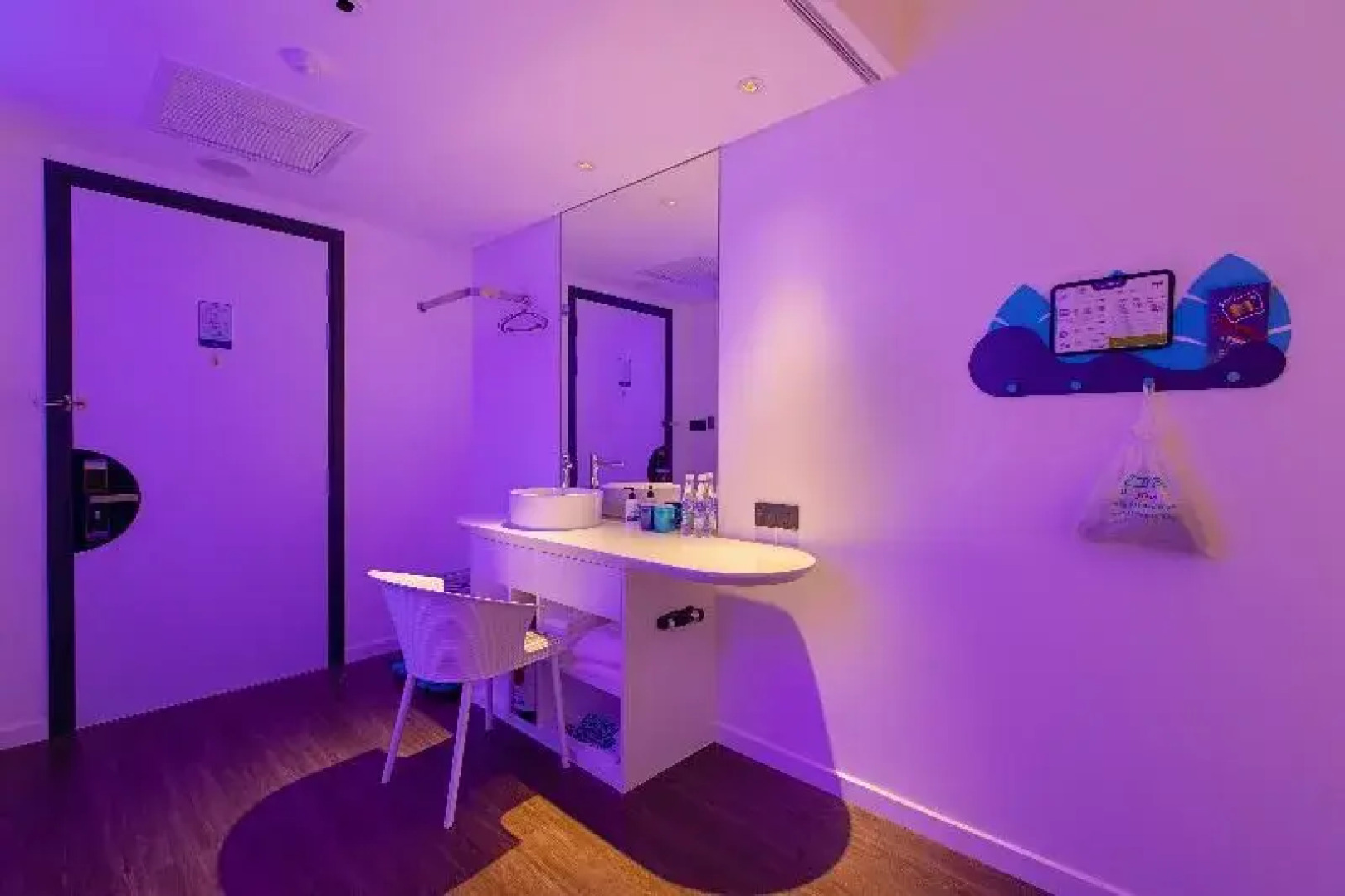 Tru by Hilton Hau Giang City Centre