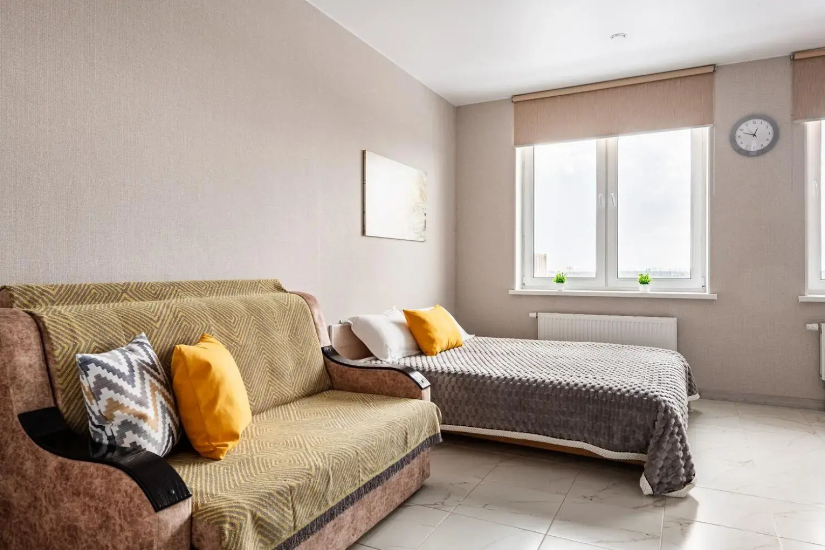 Sunmarine apartments (Санмарин апартментс) на улице  Анны Ахматовой 11 корпус 3