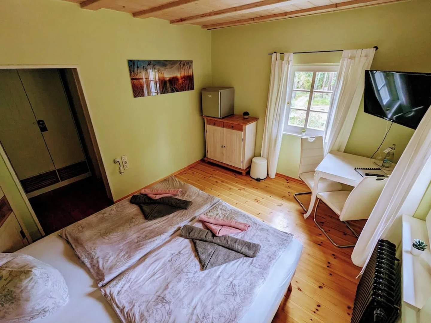 Hotel Lindequist Und Wald Hostel Sellin