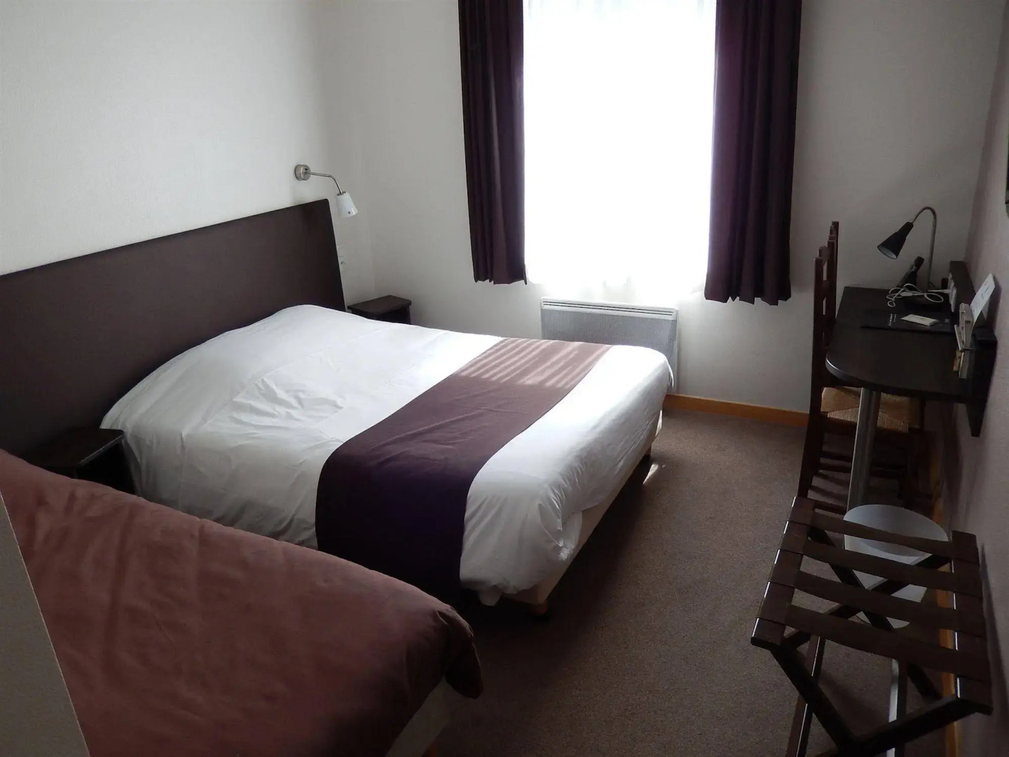 Logis Hôtel Lodge la Valette