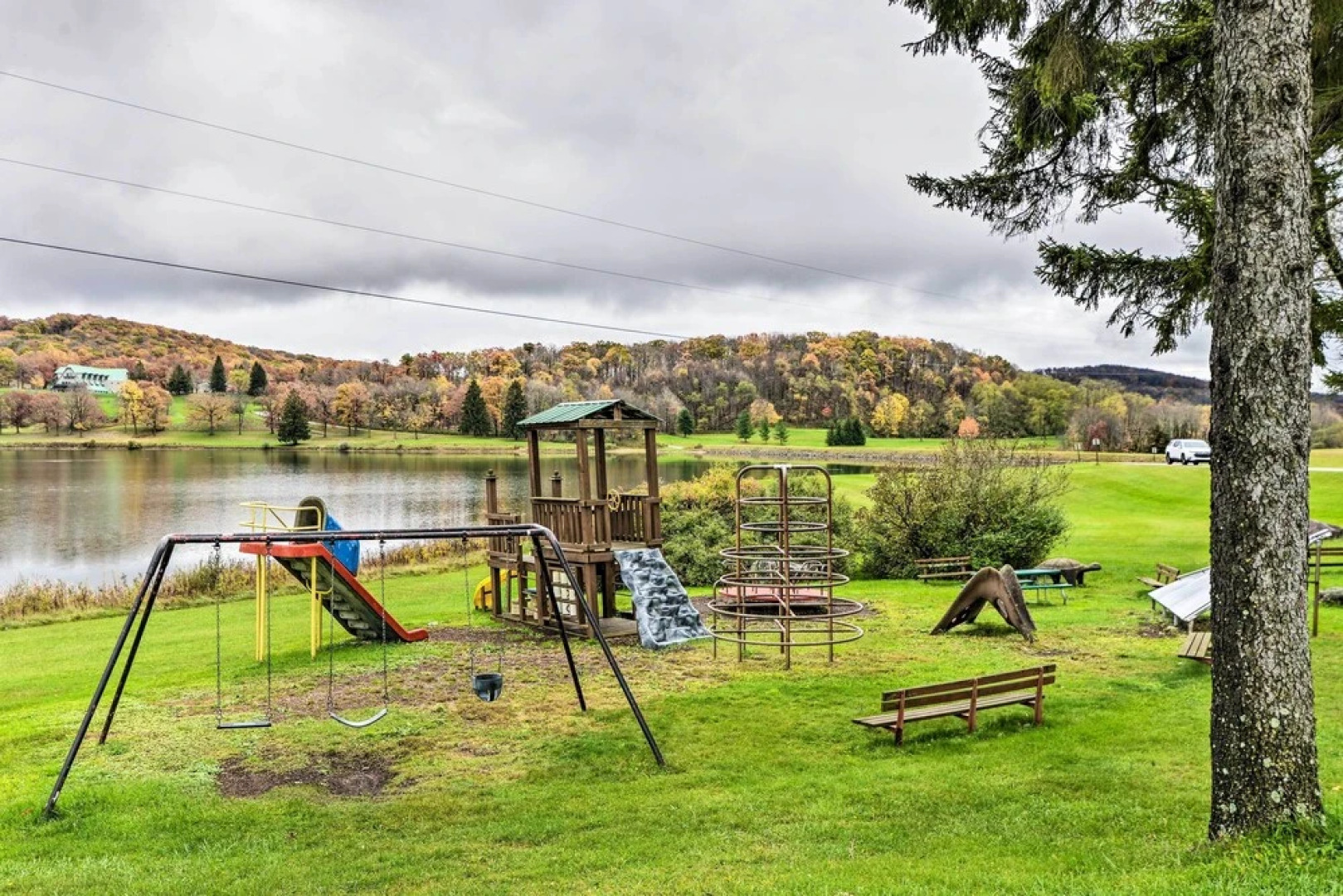 Alpine Lake Resort Cabin Rental w/ Pool Access!