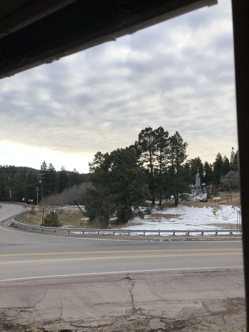 Cloud Mountain Inn