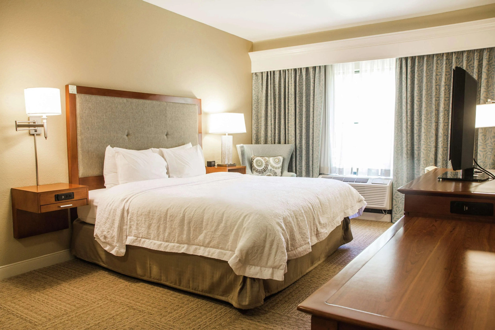 Hampton Inn Charleston - Daniel Island