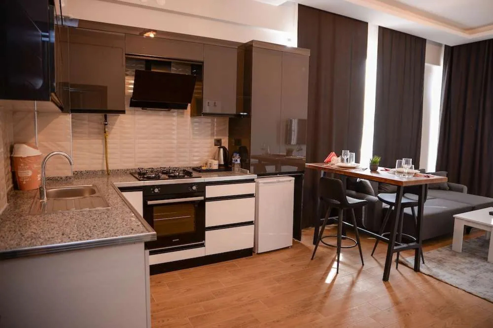 Bosss Business Suite Hotel